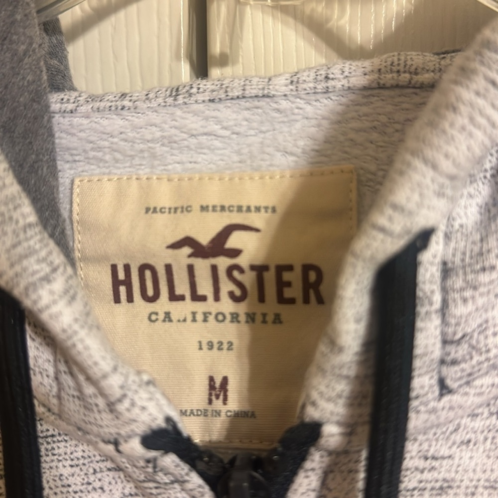 Men’s Hollister‎ light grey hooded zip sweatshirt size medium - Picture 5 of 6